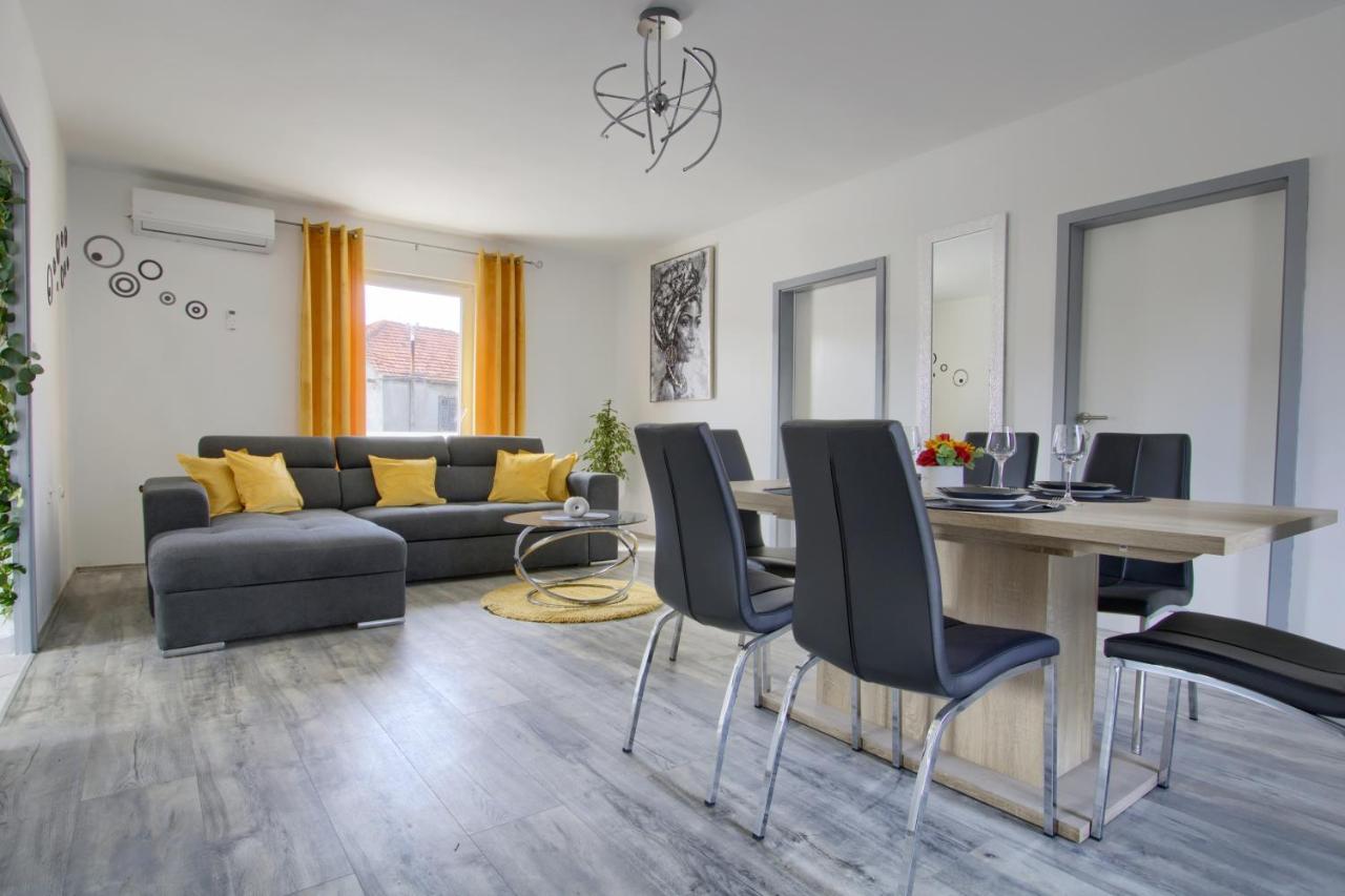 Apartments Villa Mihaela Banj Extérieur photo