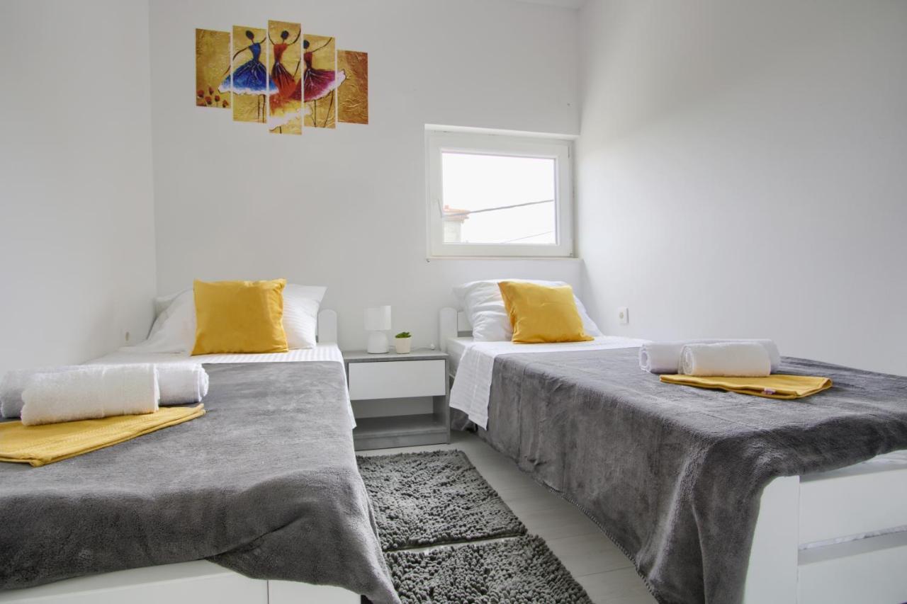 Apartments Villa Mihaela Banj Extérieur photo