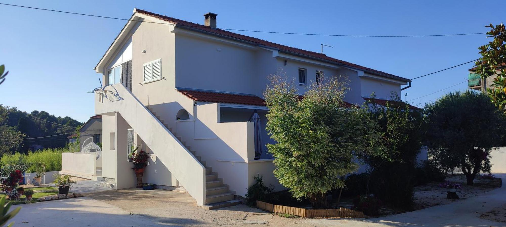 Apartments Villa Mihaela Banj Extérieur photo