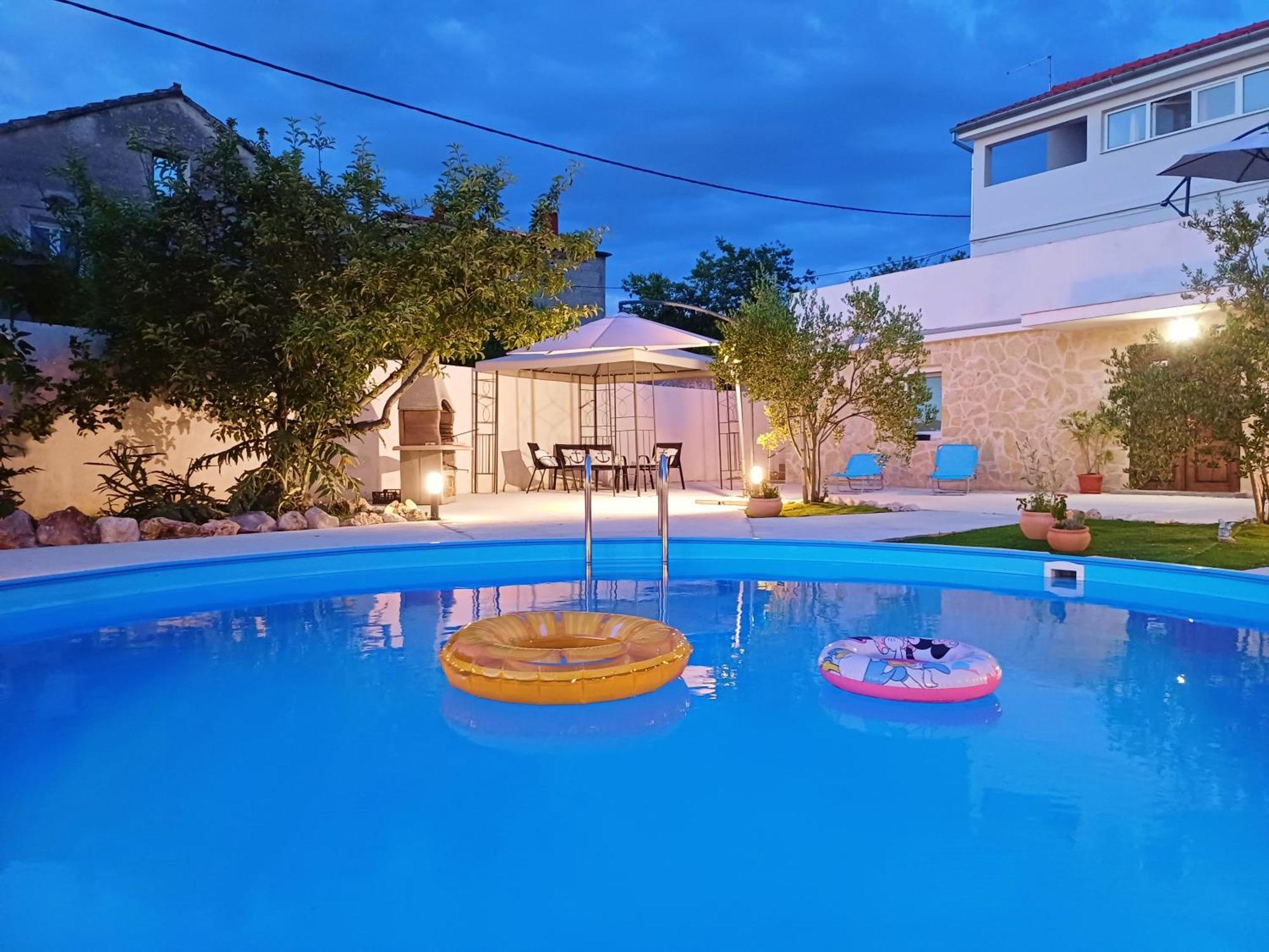Apartments Villa Mihaela Banj Extérieur photo
